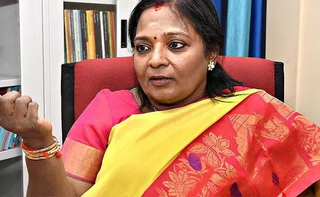 Telangana: తెలంగాణ ప్రభుత్వం, గవర్నర్ తమిళిసై మధ్య వివాదం సుప్రీం కోర్టుకు.. Telangana: తెలంగాణ ప్రభుత్వం, గవర్నర్ తమిళిసై మధ్య వివాదం సుప్రీం కోర్టుకు..