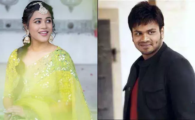 Manchu Manoj: మంచు లక్ష్మి ఇంట పెళ్లి సందడి.. తన చేతుల మీదుగా తమ్ముడి వివాహం Manchu Manoj: మంచు లక్ష్మి ఇంట పెళ్లి సందడి.. తన చేతుల మీదుగా తమ్ముడి వివాహం