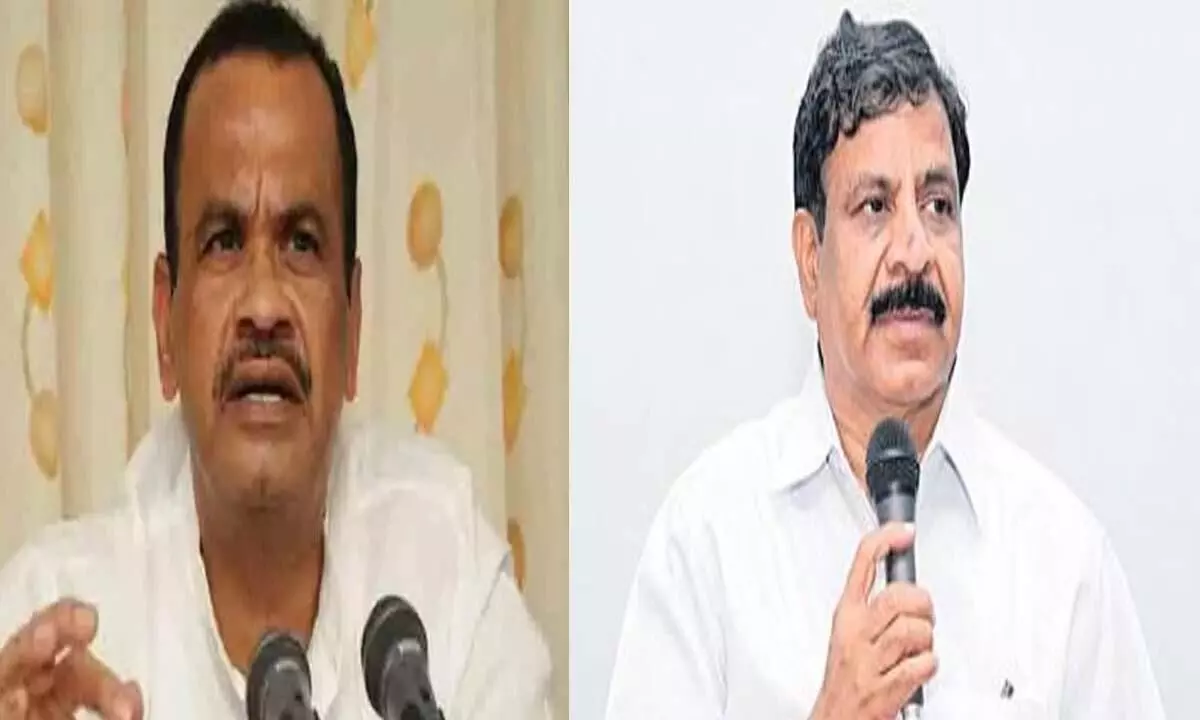 మరో వివాదంలో కోమటిరెడ్డి.. చెరుకు సుధాకర్ను చంపేస్తారంటూ వార్నింగ్ మరో వివాదంలో కోమటిరెడ్డి.. చెరుకు సుధాకర్ను చంపేస్తారంటూ వార్నింగ్