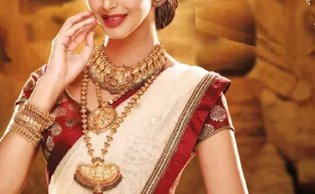 Gold and Silver Rates Today : నిలకడగా బంగారం, వెండి ధరలు.. ఈ రోజు మార్కెట్లో ఈ విధంగా..