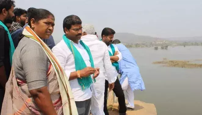 TS : పోతారం బ్యాక్ వాటర్ తో ప్రజలు ఇబ్బందులు పడుతున్నారు : రేవంత్ TS : పోతారం బ్యాక్ వాటర్ తో ప్రజలు ఇబ్బందులు పడుతున్నారు : రేవంత్