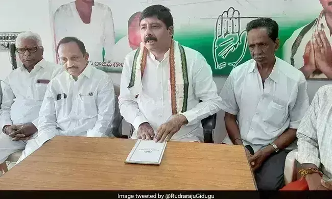Adani: అదానీ కుంభకోణంపై సమగ్రవిచారణ చేపట్టాలి Adani: అదానీ కుంభకోణంపై సమగ్రవిచారణ చేపట్టాలి