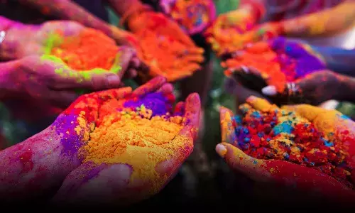 Telangana: రాష్ట్రవ్యాప్తంగా రంగుల హోళి Telangana: రాష్ట్రవ్యాప్తంగా రంగుల హోళి