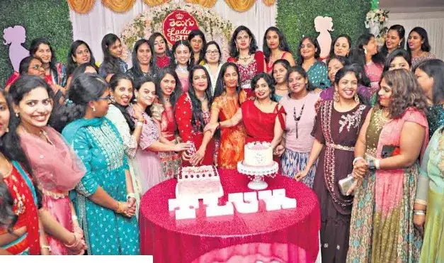 UK : ఘనంగా అంతర్జాతీయ మహిళా దినోత్సవ వేడుకలు