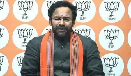 TS : కేంద్రం ఇస్తుంటే కేసీఆర్ తీసుకోవడంలేదు : కిషన్ రెడ్డి TS : కేంద్రం ఇస్తుంటే కేసీఆర్ తీసుకోవడంలేదు : కిషన్ రెడ్డి