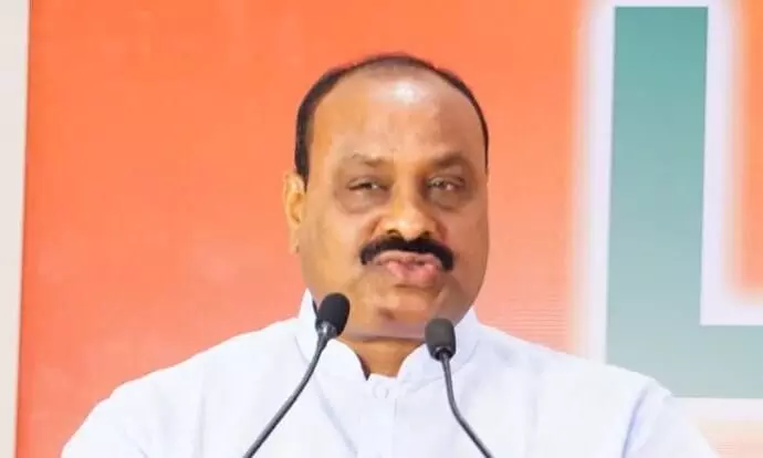 ఎలాగైనా గెలవాలనే ఇలా చేస్తున్నారు: అచ్చెన్నాయుడు ఎలాగైనా గెలవాలనే ఇలా చేస్తున్నారు: అచ్చెన్నాయుడు