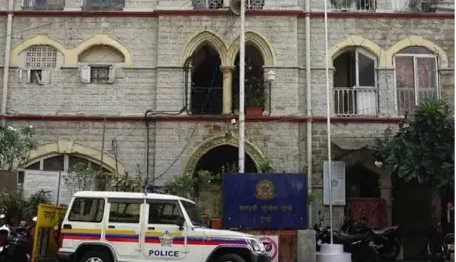 Mumbai : ప్లాస్టిక్ బ్యాగ్ లో కుళ్లిపోయిన మహిళ మృతదేహం