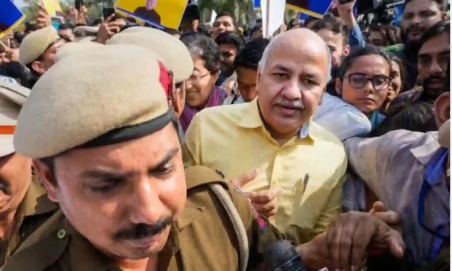 Delhi Liquor Scam : మనీష్ సిసోడియాకు కస్టడీ పొడగింపు Delhi Liquor Scam : మనీష్ సిసోడియాకు కస్టడీ పొడగింపు