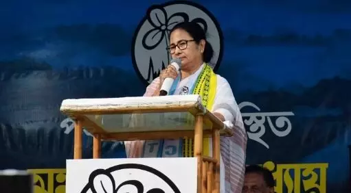 ప్రధాని మోదీకి రాహుల్ గాంధీ అతిపెద్ద టీఆర్ఫీ : మమత ప్రధాని మోదీకి రాహుల్ గాంధీ అతిపెద్ద టీఆర్ఫీ : మమత