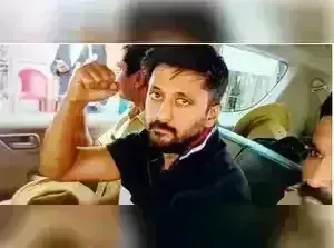 కన్నడ నటుడు చేతన్ అహింస అరెస్ట్ కన్నడ నటుడు చేతన్ అహింస అరెస్ట్