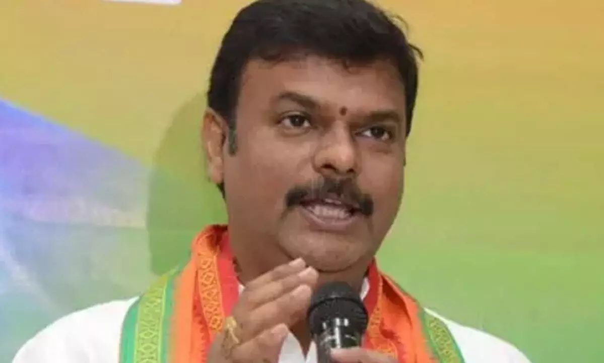 బీజేపీ జనసేన కలిసి వెళితేనే పొత్తు: ఎమ్మెల్సీ మాధవ్ బీజేపీ జనసేన కలిసి వెళితేనే పొత్తు: ఎమ్మెల్సీ మాధవ్