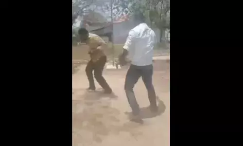 Tamilnadu : టీచర్ ను కొట్టిన విద్యార్థి తల్లిదండ్రులు