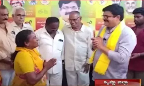 AP : టీడీపీలో చేరిన వైసీపీ కేడర్ AP : టీడీపీలో చేరిన వైసీపీ కేడర్