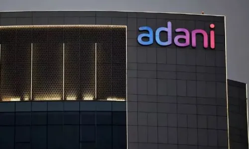 Adani Group : భారీ నష్టాల్లో అదానీ గ్రూప్‌ షేర్లు