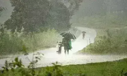 Telangana: రానున్న నాలుగు రోజులు వర్షాలు Telangana: రానున్న నాలుగు రోజులు వర్షాలు