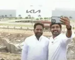 ఇదీ చంద్రబాబు ఘనత .. లోకేష్ సంతోషం ఇదీ చంద్రబాబు ఘనత .. లోకేష్ సంతోషం