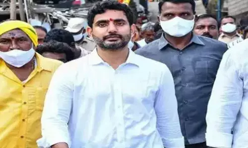 Yuvagalam : జనం జగన్‌ని నమ్మడం లేదు : నారా లోకేష్