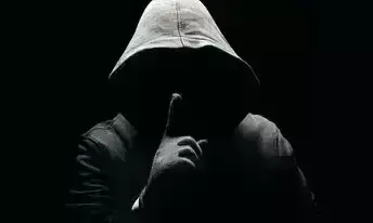 AP: రాజమండ్రిలో సైకో వీరంగం..