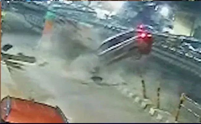 car accident: రిషబ్ పంత్‌కు యాక్సిడెంట్ జరిగిన ప్రదేశంలో మరో ప్రమాదం.. ఒకరు మృతి