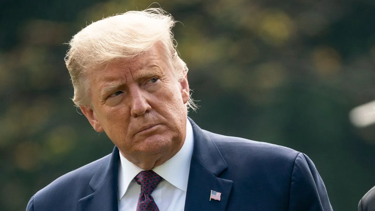 USA : కోర్టులో లొంగిపోనున్న ట్రంప్ USA : కోర్టులో లొంగిపోనున్న ట్రంప్