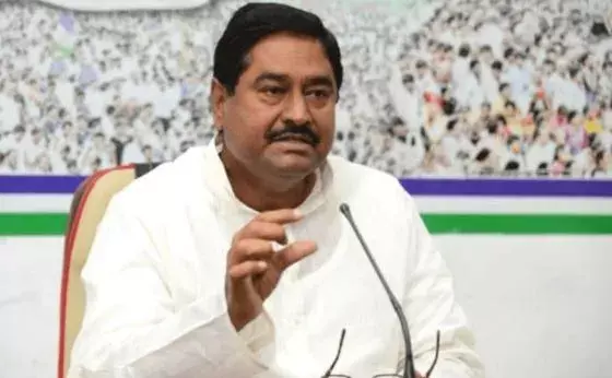 AP : మహిళలపై మంత్రి ధర్మాన అభ్యంతరకర వ్యాఖ్యలు AP : మహిళలపై మంత్రి ధర్మాన అభ్యంతరకర వ్యాఖ్యలు