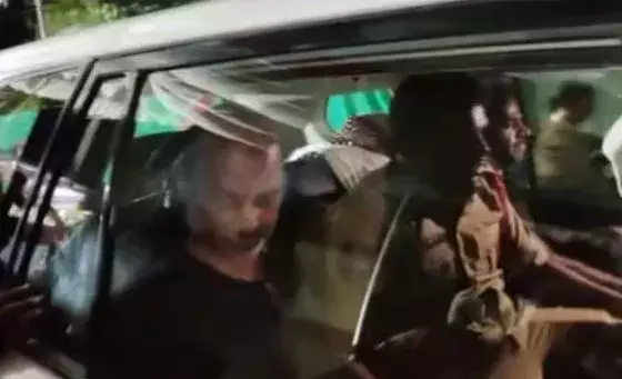 TS : బొమ్మలరామారం నుంచి బండి సంజయ్ తరలింపు TS : బొమ్మలరామారం నుంచి బండి సంజయ్ తరలింపు