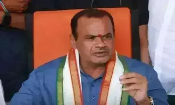 నాది కాంగ్రెస్ రక్తం..నా ఇమేజ్ డ్యామేజ్ చేస్తున్నారు: కోమటిరెడ్డి నాది కాంగ్రెస్ రక్తం..నా ఇమేజ్ డ్యామేజ్ చేస్తున్నారు: కోమటిరెడ్డి