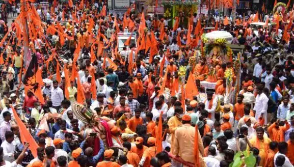 Telangana : వైభవంగా హనుమాన్ శోభాయాత్ర Telangana : వైభవంగా హనుమాన్ శోభాయాత్ర