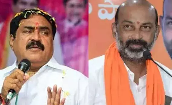 TS : బండి సంజయ్ పై మంత్రి ఎర్రబెల్లి ఎద్దేవా TS : బండి సంజయ్ పై మంత్రి ఎర్రబెల్లి ఎద్దేవా