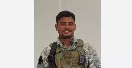 AP : అధికారిక లాంఛనాలతో నేవీ కమాండర్ గోవింద్ అంత్యక్రియలు