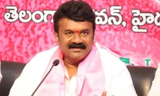 AP : వందే భారత్ రైలును ఎన్నిసార్లు ప్రారంభిస్తారు : మంత్రి తలసాని AP : వందే భారత్ రైలును ఎన్నిసార్లు ప్రారంభిస్తారు : మంత్రి తలసాని