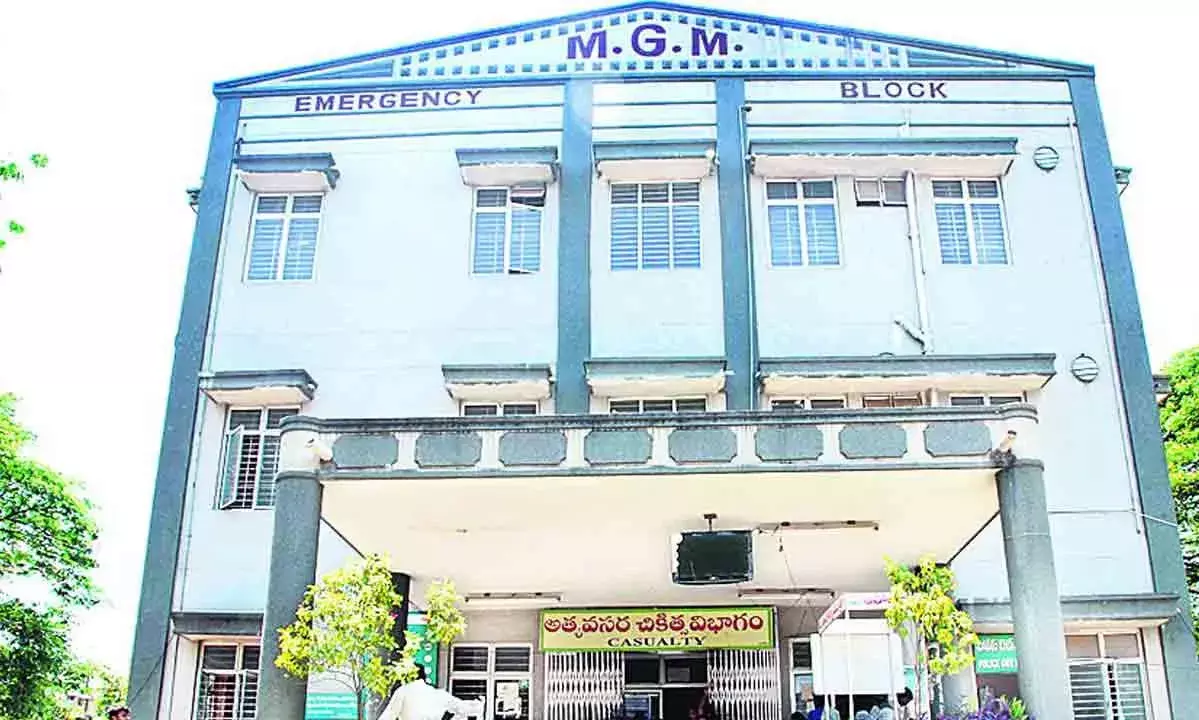 వరంగల్ MGMలో కోవిడ్ మాక్డ్రిల్ వరంగల్ MGMలో కోవిడ్ మాక్డ్రిల్