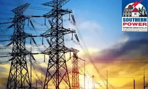 TSNPDCL Recruitment 2023: విద్యుత్ శాఖలో ఉద్యోగాలు.. కంప్యూటర్ ఆపరేటర్ పోస్టుల భర్తీకి నోటిఫికేషన్ TSNPDCL Recruitment 2023: విద్యుత్ శాఖలో ఉద్యోగాలు.. కంప్యూటర్ ఆపరేటర్ పోస్టుల భర్తీకి నోటిఫికేషన్