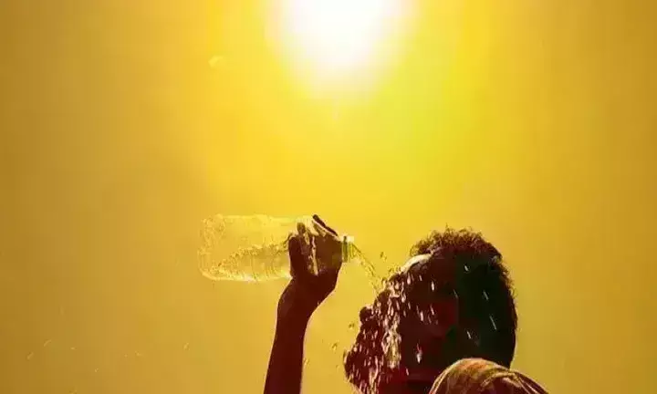 తెలుగు రాష్ట్రాల్లో సుర్రుమంటున్న సూర్యుడు..పలు జిల్లాల్లో ఆరెంజ్ అలెర్ట్ తెలుగు రాష్ట్రాల్లో సుర్రుమంటున్న సూర్యుడు..పలు జిల్లాల్లో ఆరెంజ్ అలెర్ట్