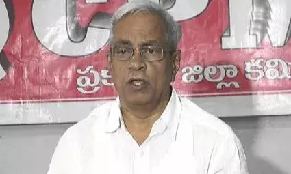 స్టీల్ ప్లాంట్ ప్రైవేటీకరణ అంశం జగన్కు పట్టదా?:సీపీఎం మధు స్టీల్ ప్లాంట్ ప్రైవేటీకరణ అంశం జగన్కు పట్టదా?:సీపీఎం మధు