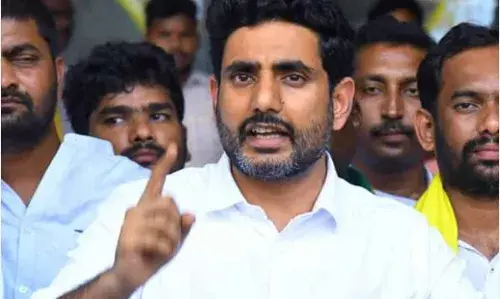 టీడీపీ కార్యకర్తలపై కేసులు పెట్టిన వారిని వదిలిపెట్టం : నారా లోకేష్