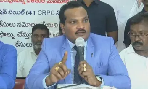 వైసీపీ సర్కార్‌ దళితులకు తీవ్ర అన్యాయం చేస్తుంది : జడ శ్రావణ్ కుమార్