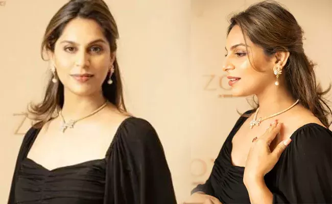 Upasana Kamineni: ప్రెగ్నెంట్ అయినంత మాత్రాన ప్రత్యేక దుస్తులు ధరించాల్సిన అవసరం లేదు: ఉపాసన Upasana Kamineni: ప్రెగ్నెంట్ అయినంత మాత్రాన ప్రత్యేక దుస్తులు ధరించాల్సిన అవసరం లేదు: ఉపాసన