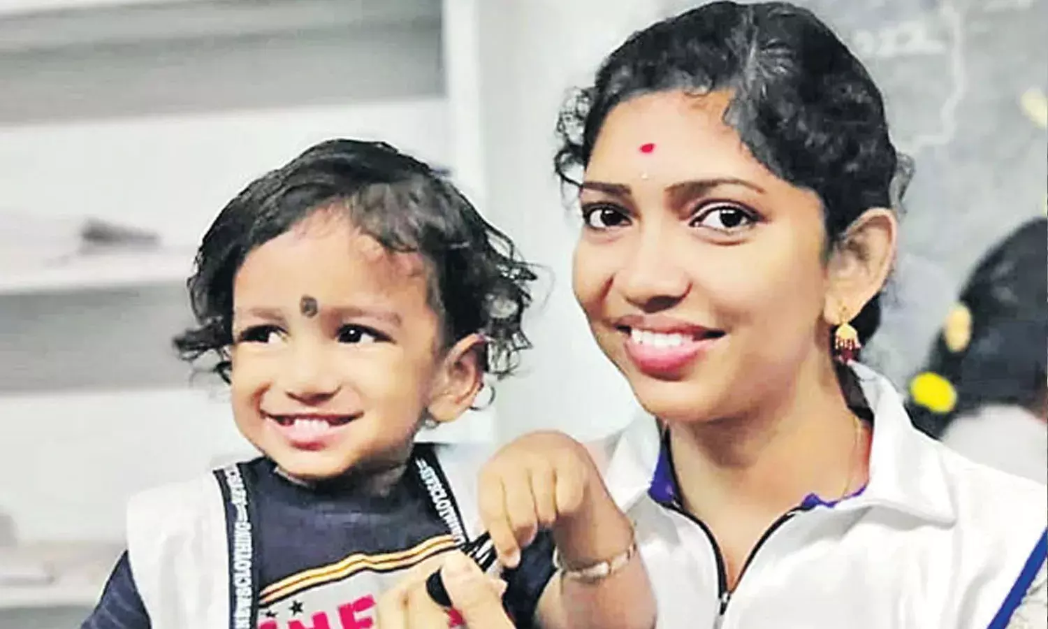 బ్రెయిన్‌డెడ్.. అమ్మా అన్న పిలుపు విని కనులు తెరిచి..