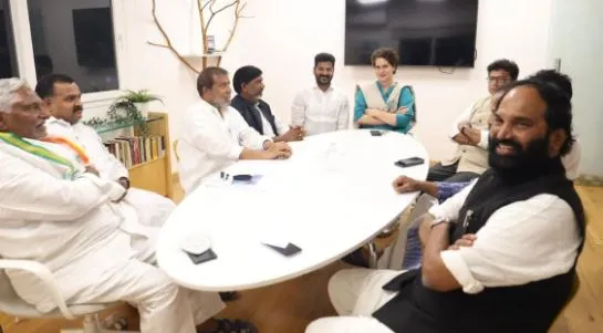 తెలంగాణపై ప్రియాంక గాంధీ ఫోకస్ తెలంగాణపై ప్రియాంక గాంధీ ఫోకస్