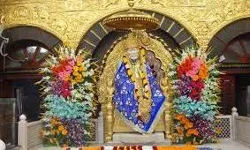 నాణేల రూపంలో రూ. 11కోట్ల నాణేల రూపంలో రూ. 11కోట్ల