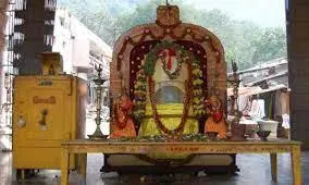 చందనోత్సవానికి భారీ ఏర్పాట్లు... చందనోత్సవానికి భారీ ఏర్పాట్లు...