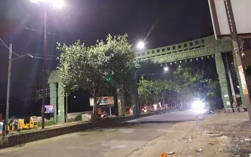 హైదరాబాద్‌ ప్రగతి నగర్‌లో బెట్టింగ్ ముఠా గుట్టురట్టు