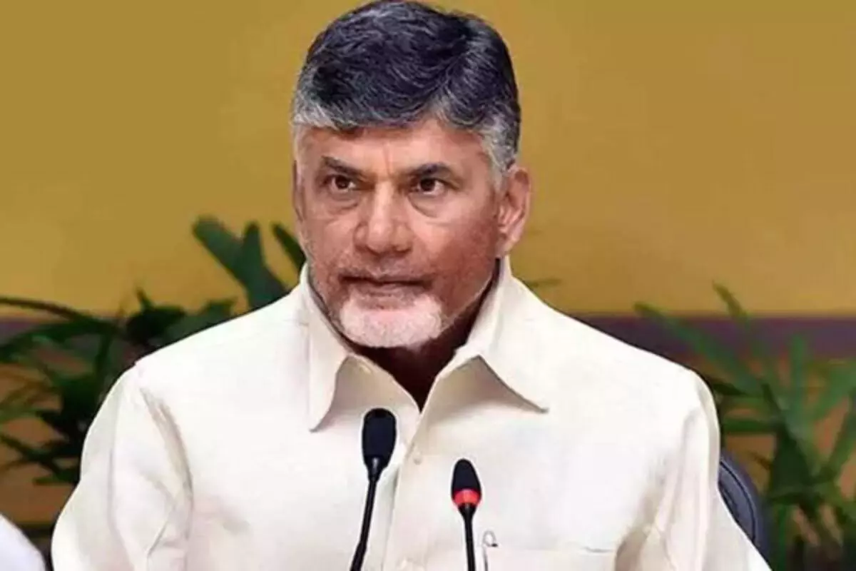 ప్రభుత్వ బాధ్యతా రాహిత్యంతో భక్తులకు ఇబ్బందులు : చంద్రబాబు ప్రభుత్వ బాధ్యతా రాహిత్యంతో భక్తులకు ఇబ్బందులు : చంద్రబాబు