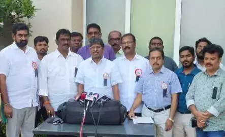 తప్పు ఎవరిది.. శిక్ష ఎవరికి : ఏపీ టీచర్స్‌ జేఏసీ