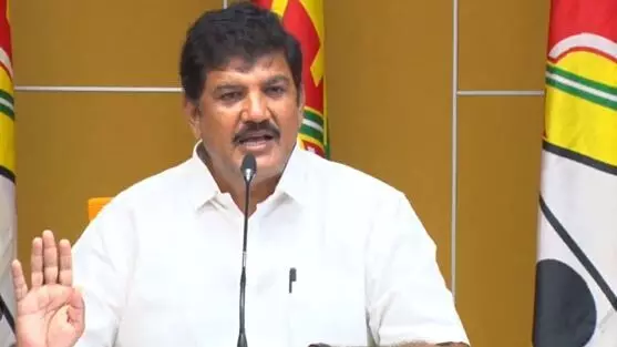 AP : జగన్ సర్కార్ పై ధూళిపాళ్ల నరేంద్ర ఫైర్ AP : జగన్ సర్కార్ పై ధూళిపాళ్ల నరేంద్ర ఫైర్