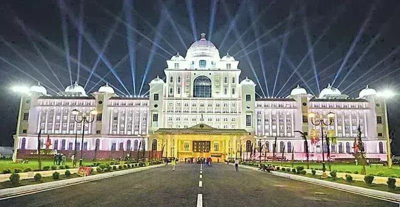 నేటి నుంచే నూతన సచివాలయంలో పాలన నేటి నుంచే నూతన సచివాలయంలో పాలన