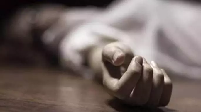 Tamil Nadu : రసం పాత్రలో పడి యువకుడు మృతి Tamil Nadu : రసం పాత్రలో పడి యువకుడు మృతి