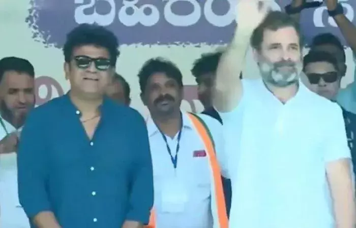 రాహుల్ గాంధీపై కన్నడ సూపర్స్టార్ శివరాజ్ ప్రశంసలు రాహుల్ గాంధీపై కన్నడ సూపర్స్టార్ శివరాజ్ ప్రశంసలు