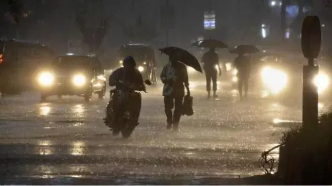 Rains : ఐదు రాష్ట్రాలకు ఎల్లో అలర్ట్